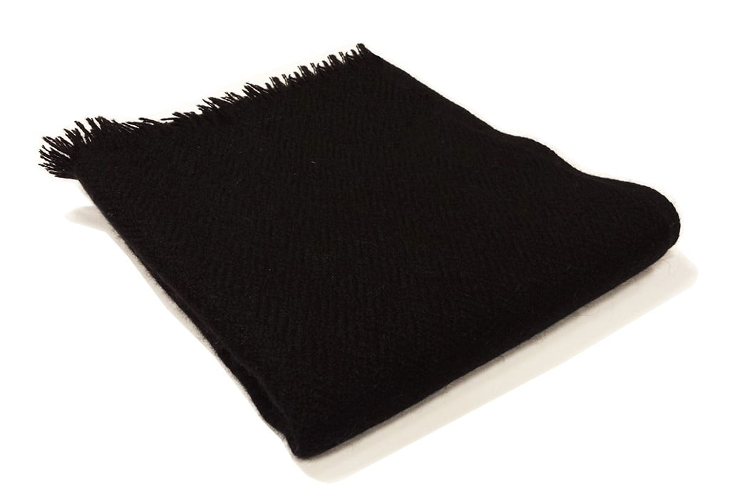 pashmina-scarf-black-01.jpg